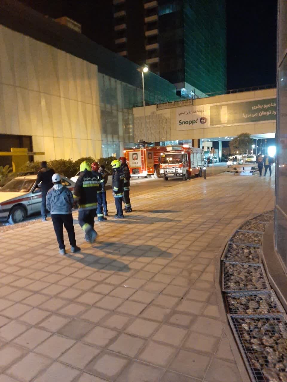 علت آتشسوزی در سیتیسنتر چه بود؟+ عکس