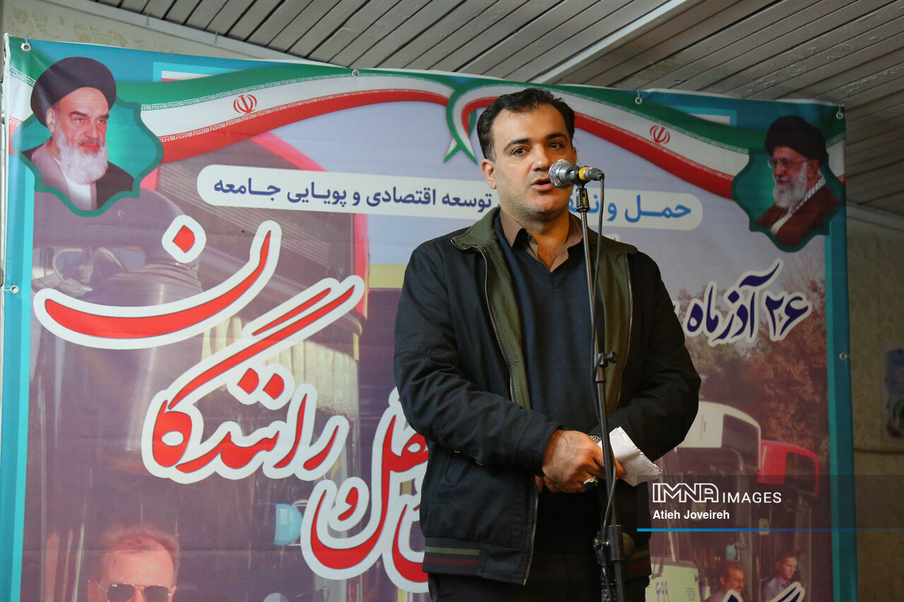 شهردار اصفهان: سعی کرده‌ایم حق رانندگان را ادا کنیم/تعداد اتوبوسرانان به ۲۶۰۰ نفر می‌رسد