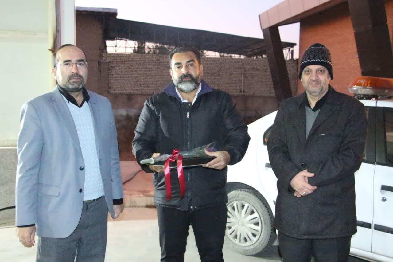 ۲۶ آذر بهانهای برای تجلیل از پرچمداران حوزه حملونقل بار اصفهان شد