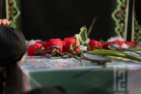 برای آنهایی که نام و نشانشان را پیش خداوند به ودیعه گذاشتند + فیلم