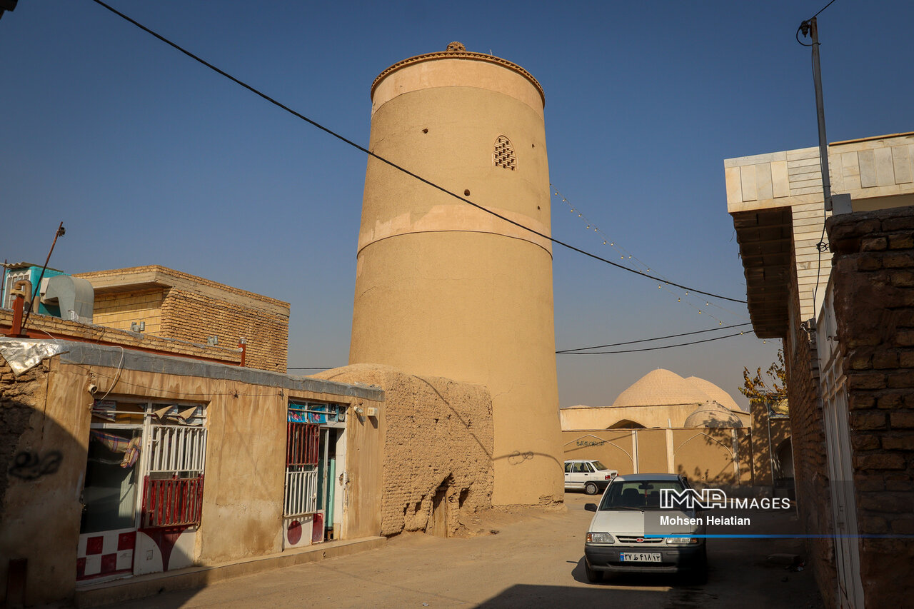 «گورت» قصه باد و باران و راز کبوترها