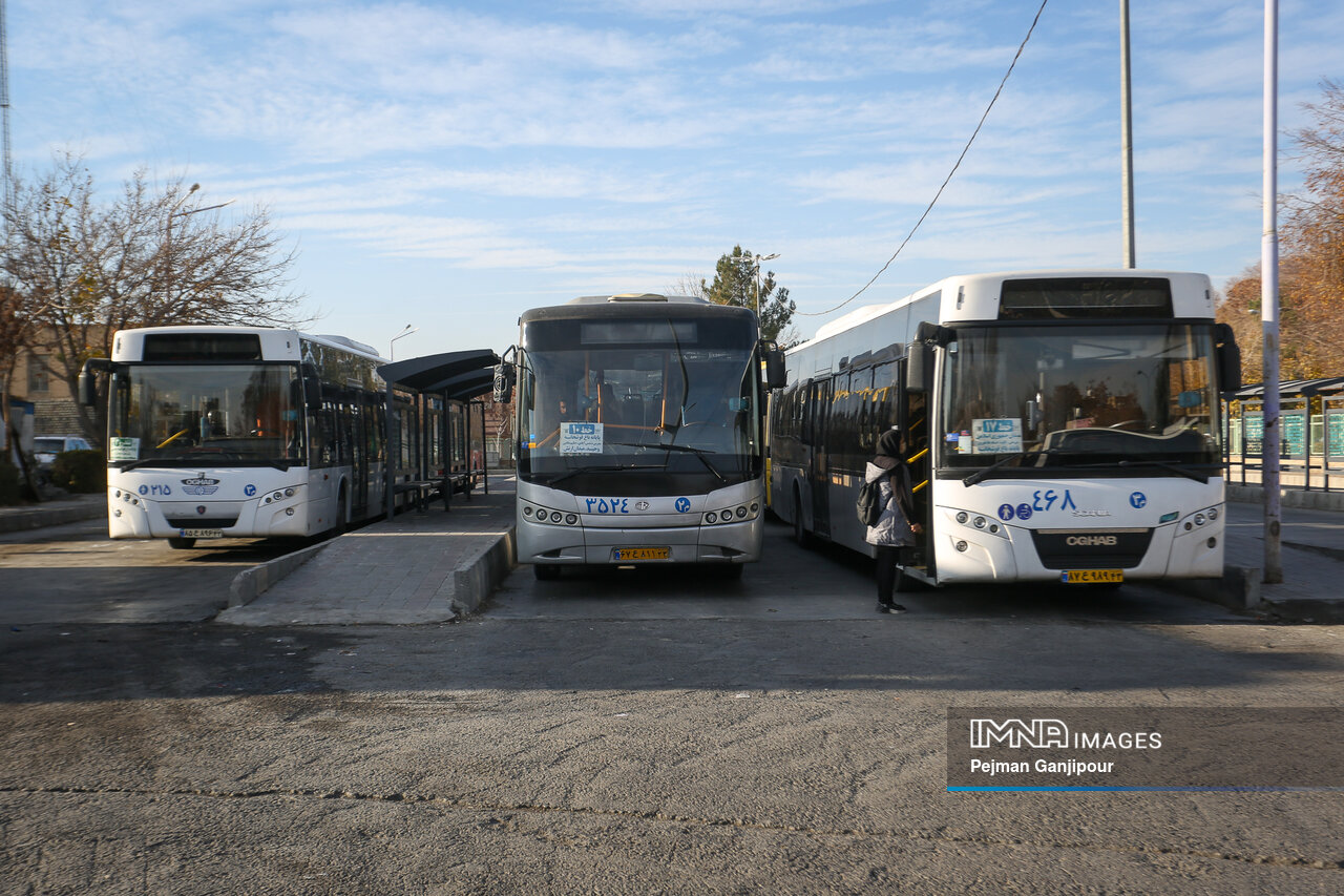سرویس‌دهی ناوگان حمل‌ونقل در ۵۴۹ ایستگاه اتوبوس