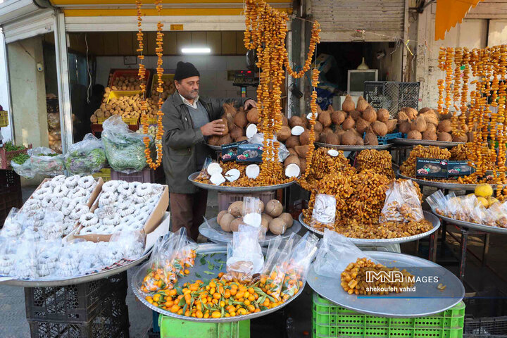 بازار شب یلدا در اصفهان