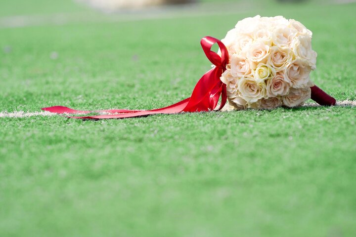 شیکترین باغ تالارهای تهران، رازشان چیست؟ چمن مصنوعی درجه یک! شیکترین باغ تالارهای تهران، رازشان چیست؟ چمن مصنوعی درجه یک!