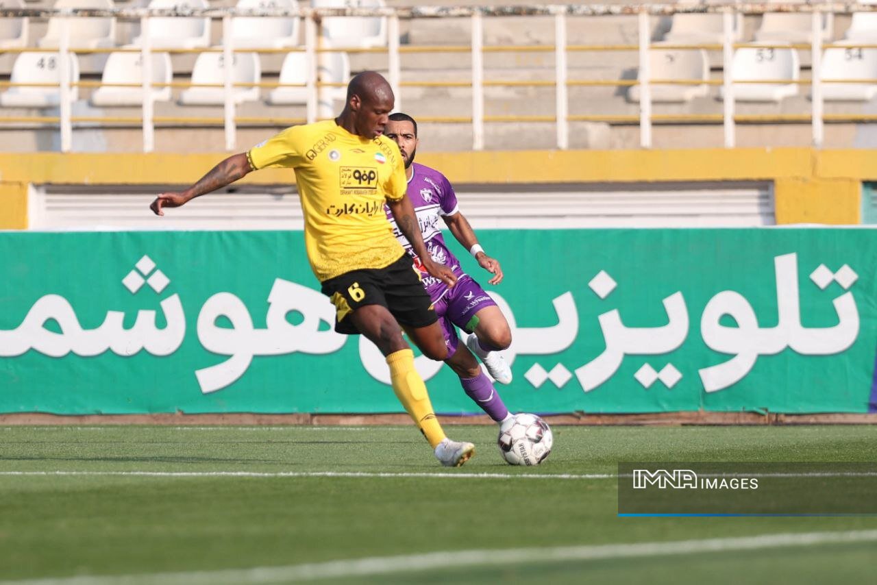 سپاهان-آلومینیوم/ مانع سخت مورایس در مسیر صدرنشینی