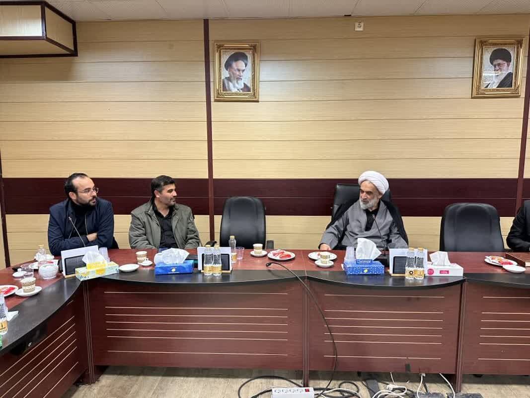 لزوم مطالبهگری قوی در شهرستان نائین برای رفع مشکلات مردم