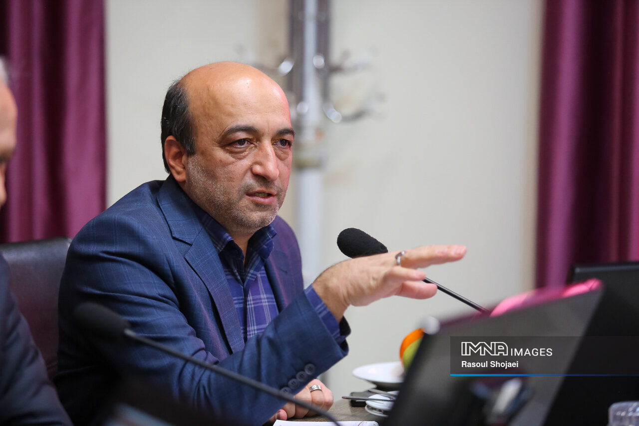 قوانین و مسائل شهری اصفهان و شهرهای هم‌جوار و هم‌مرز بررسی و بازنگری می‌شود
