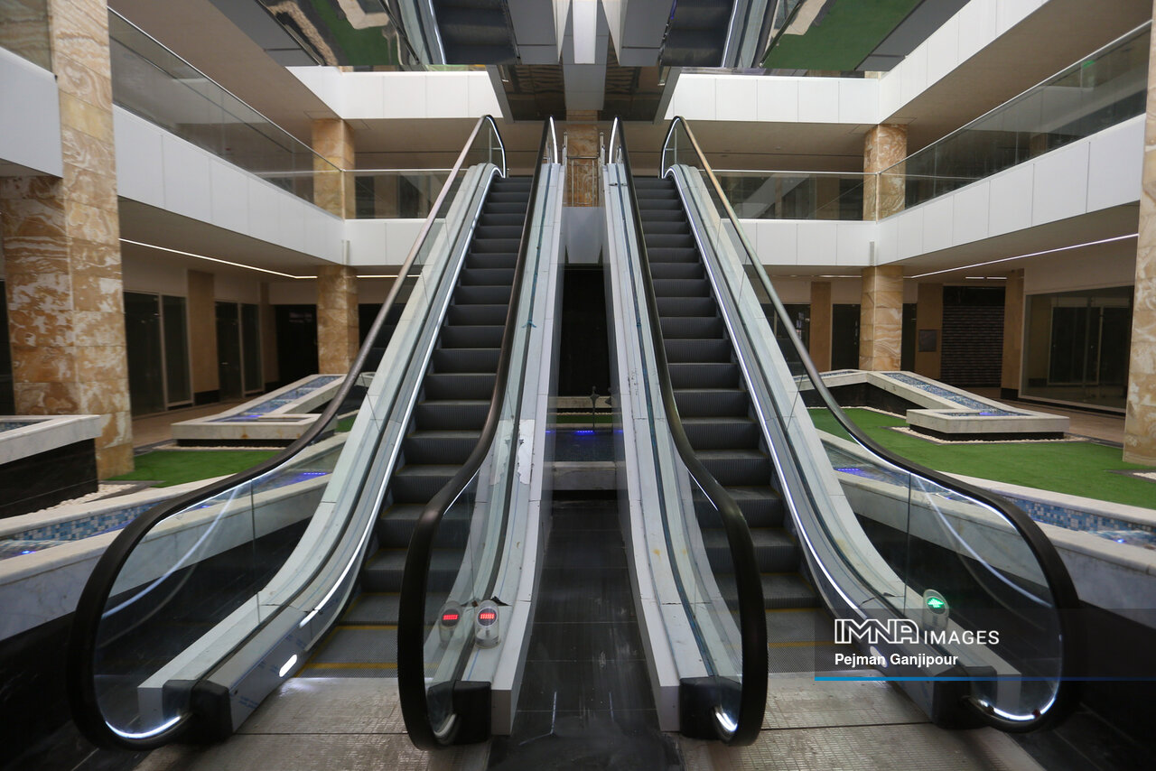 بازدید اصحاب رسانه از پروژههای مشارکتی شهرداری اصفهان/ساخت هتل جهاننما در اولویت است