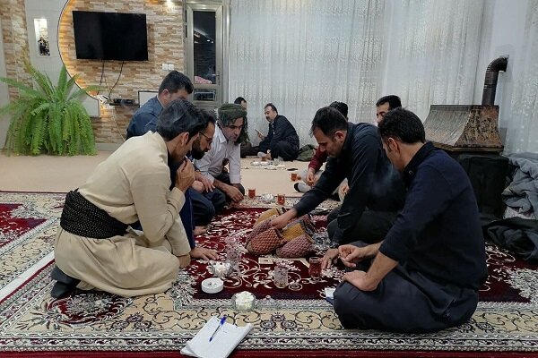 آداب و رسوم شب یلدا در کردستان؛ از خوانچه عروس تا کالک تورش + فیلم