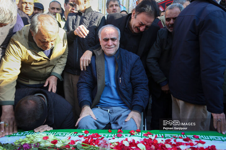 مراسم تشییع جانباز شهید مسعود فروتن