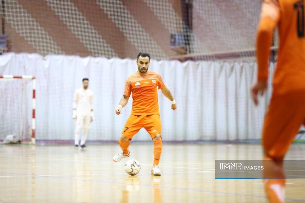 گیتیپسند در بندر هوای قهرمانی در سر دارد / تلاش مس سونگون برای زنده نگهداشتن امیدها