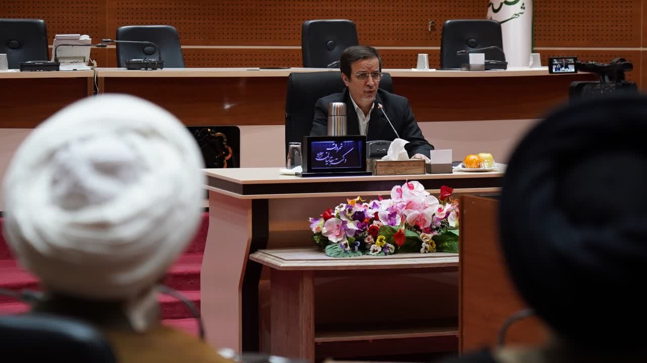 ائمه جماعات رابط میان شهروندان و مدیریت شهری/ لزوم اختصاص منابع مالی پایدار برای مساجد