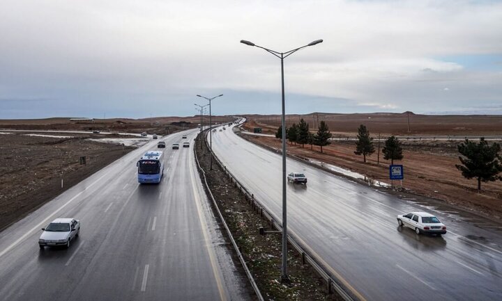 تردد در محورهای مواصلاتی کردستان برقرار است