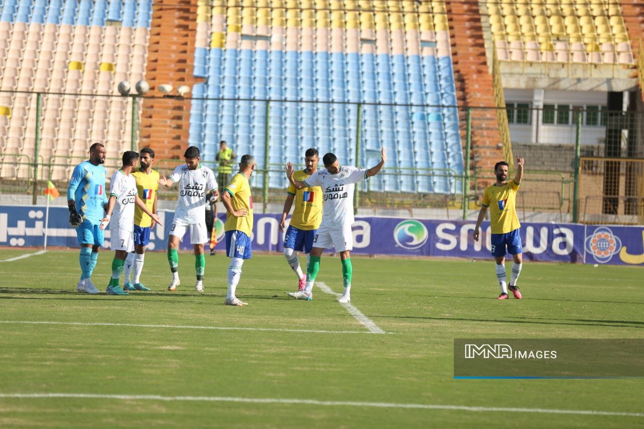 جوانگرایی در لیگ آینده تیم ملی را تضمین میکند