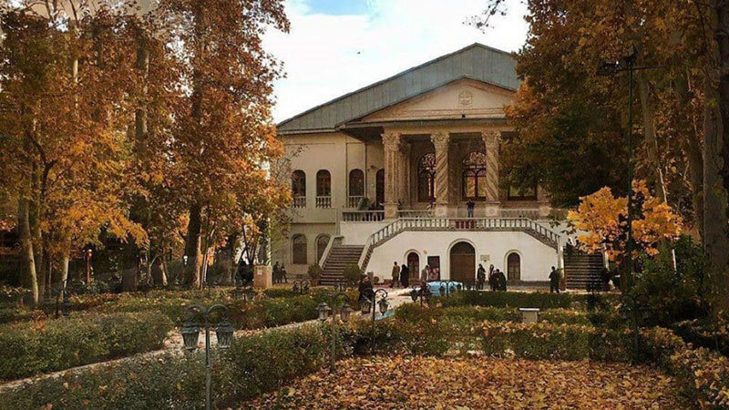 چگونه به باغ فردوس تهران برویم؟