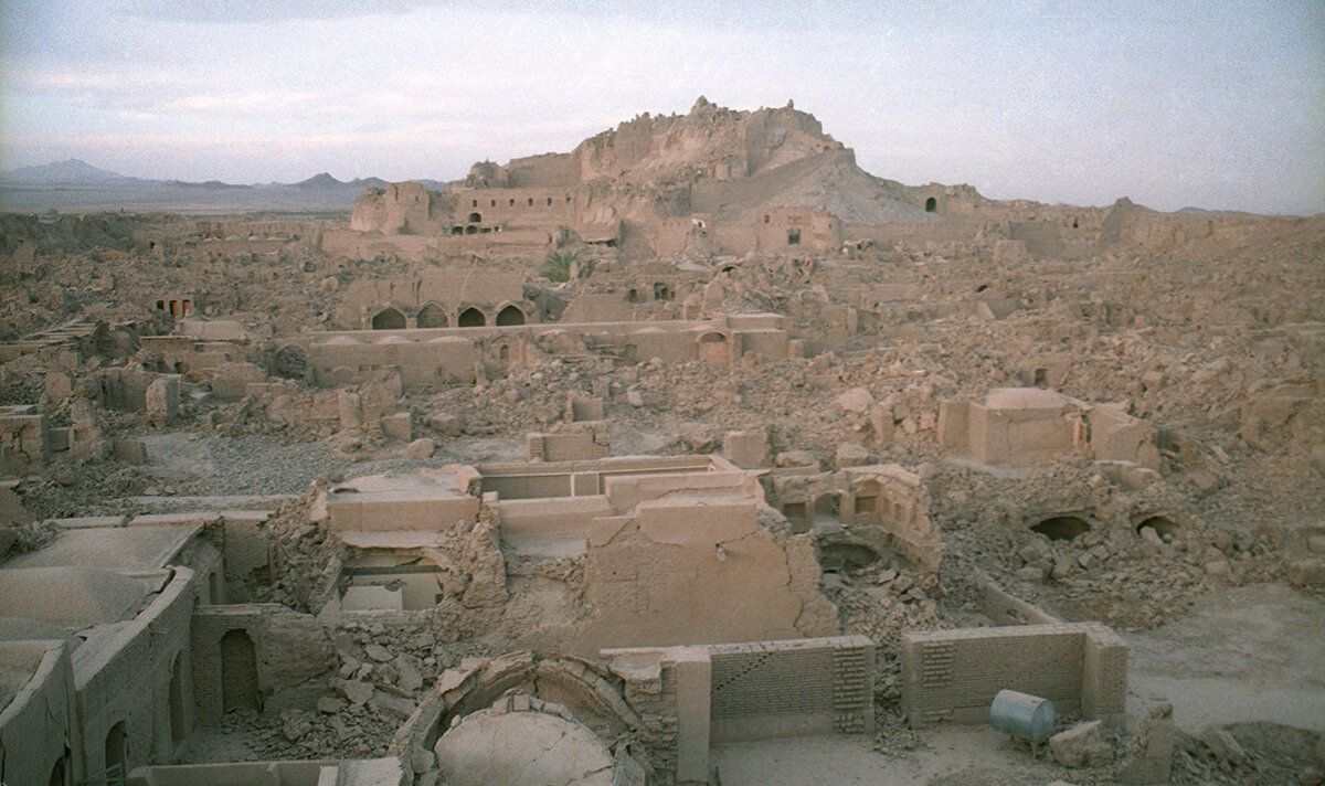 روایتی از داغ بم که بیست ساله شد: اشهدمان را هم خواندیم