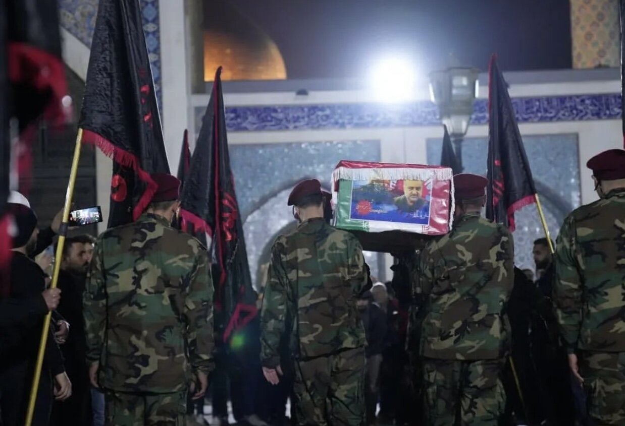 وداع با پیکر شهید سیدرضی موسوی در حرمهای سوریه+فیلم و عکس