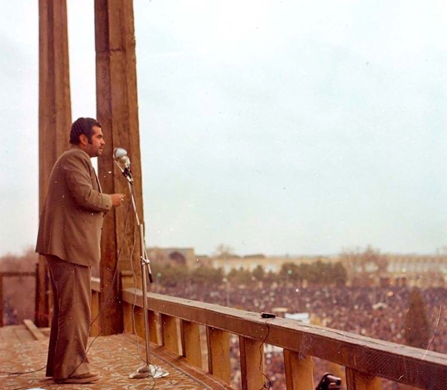 روایت ۴۰ سال رفاقت / استادی که خدا را میدید و خود را نمیدید