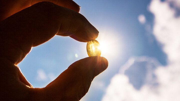 هر آنچه که باید از ویتامین آفتاب بدانید + علائم کمبود و راهکارهای جبران