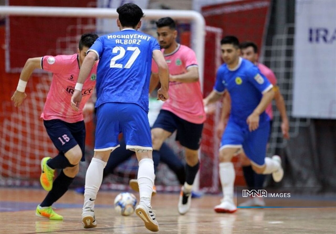 اوج جذابیت در هفته هفدهم لیگبرتر فوتسال / مصاف استاد و شاگرد در نصفجهان