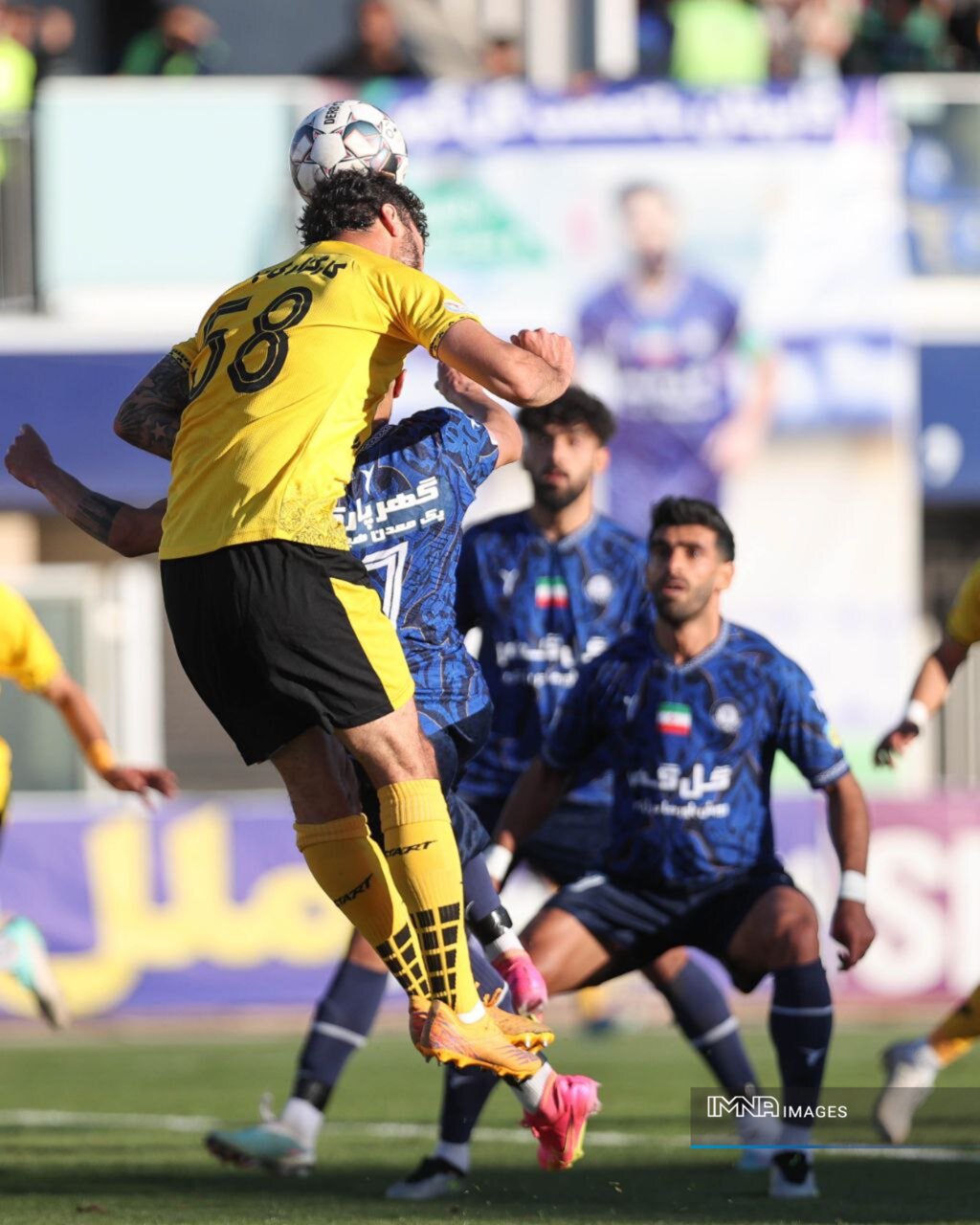 چهار امتیاز دادند؛ سه امتیاز گرفتند!