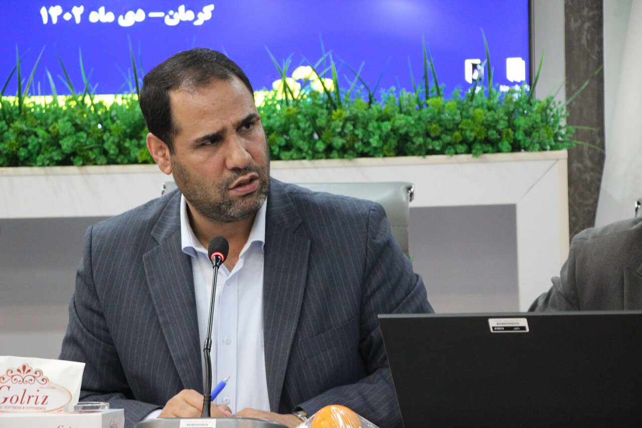 آرزوی دانش آموزان توانخواه کرمانی برآورده شد