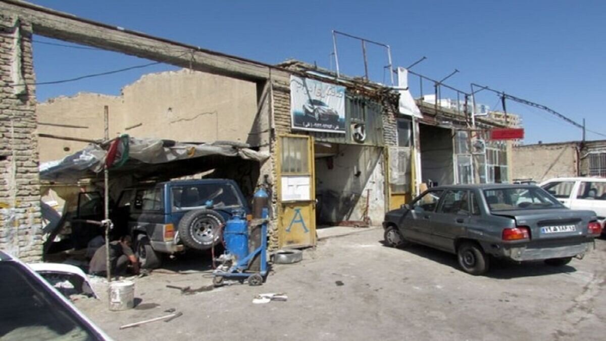 سایه مشاغل مزاحم روی پهنههای مسکونی شهر زندگی