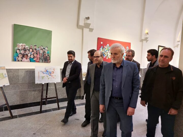افتتاح نمایشگاه آثار ۳۳ هنرمند کاریکاتوریست جهان به همت شهرداری شیراز