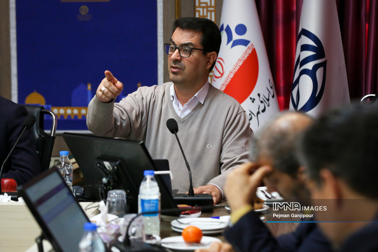 جلسات بررسی برنامه و بودجه ۱۴۰۳ شهرداری اصفهان