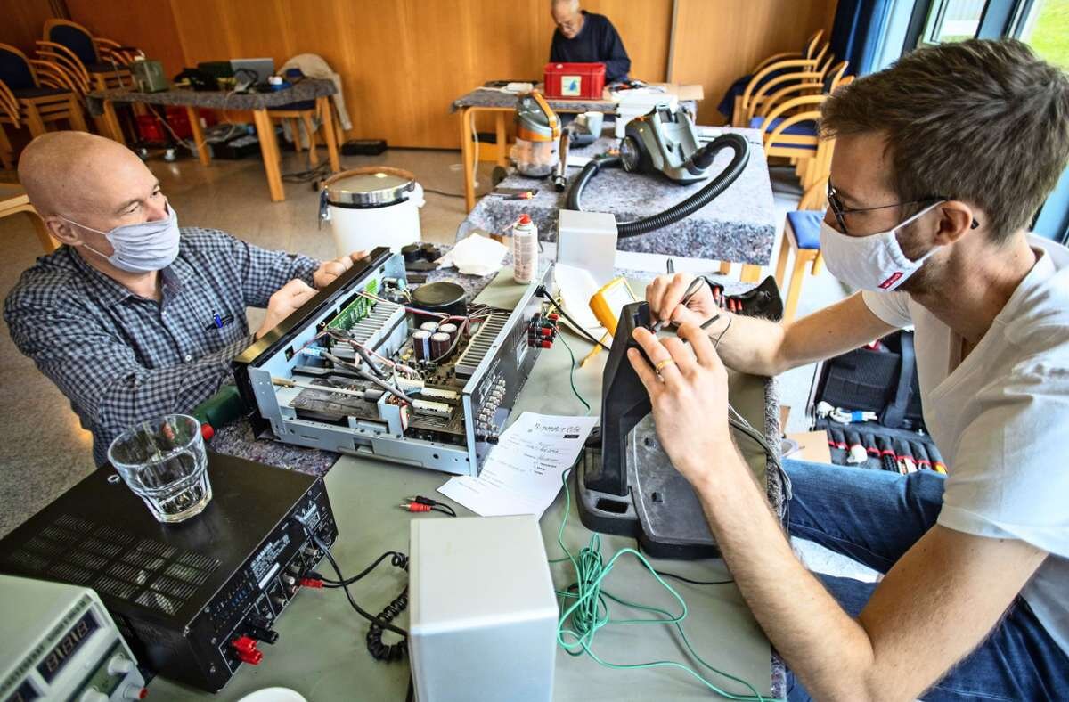 ترویج تعامل اجتماعی و فرهنگ بازیافت با کافههای تعمیر