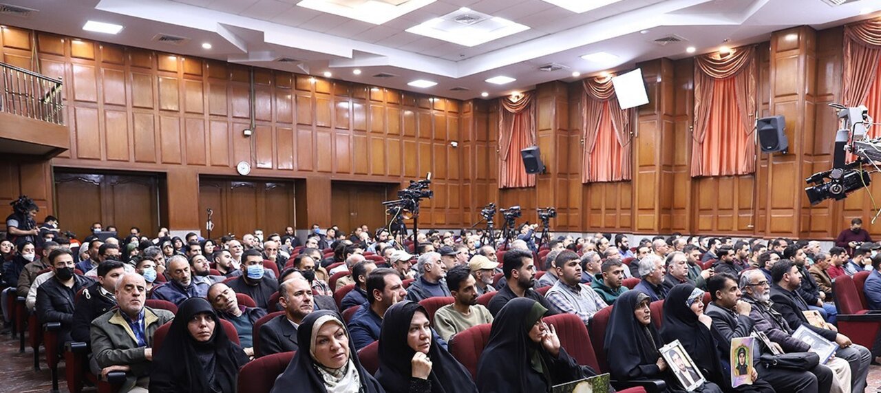 رسیدگی به اتهامات گروهک تروریستی / روایتی ناگفته از ۴ ضربه اطلاعات سپاه به خانههای تیمی