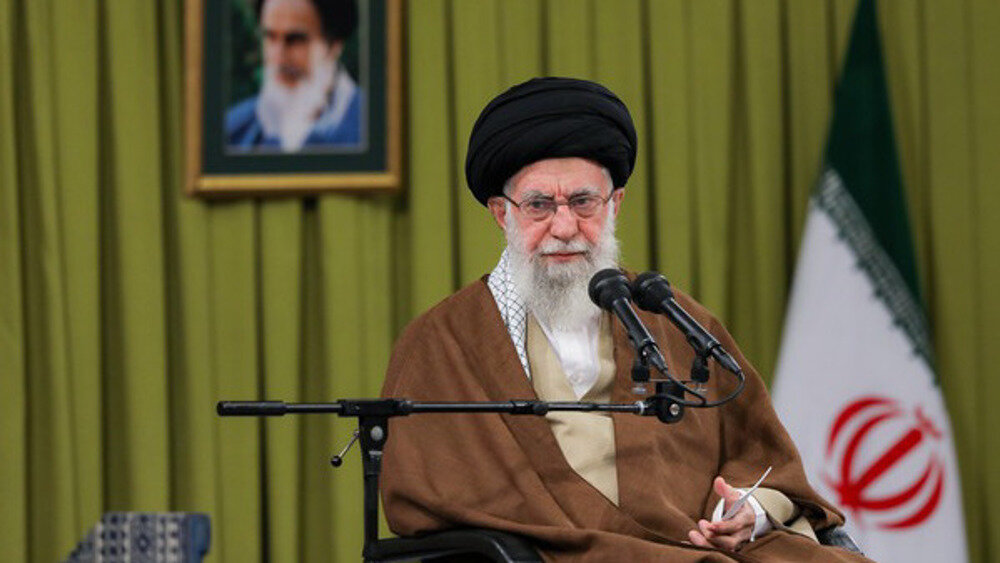 Ayatollah Khamenei Vows Severe Retribution for Perpetrators of Terrorist Attacks in Kerman