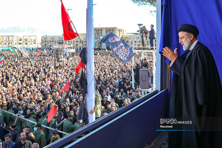 حضور رئیس جمهور در مراسم وداع و تشییع شهدای حادثه تروریستی کرمان