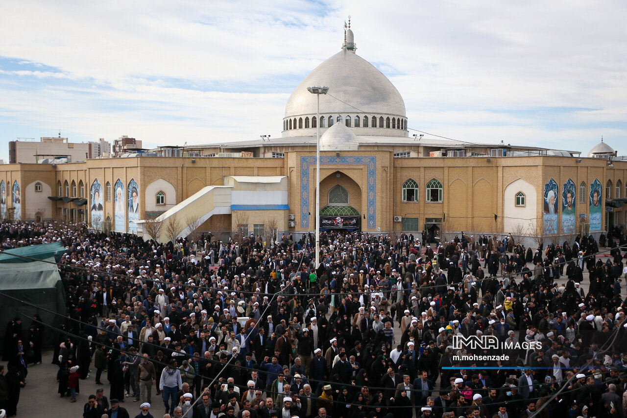 خروش مردم قم علیه عاملان جنایت تروریستی کرمان