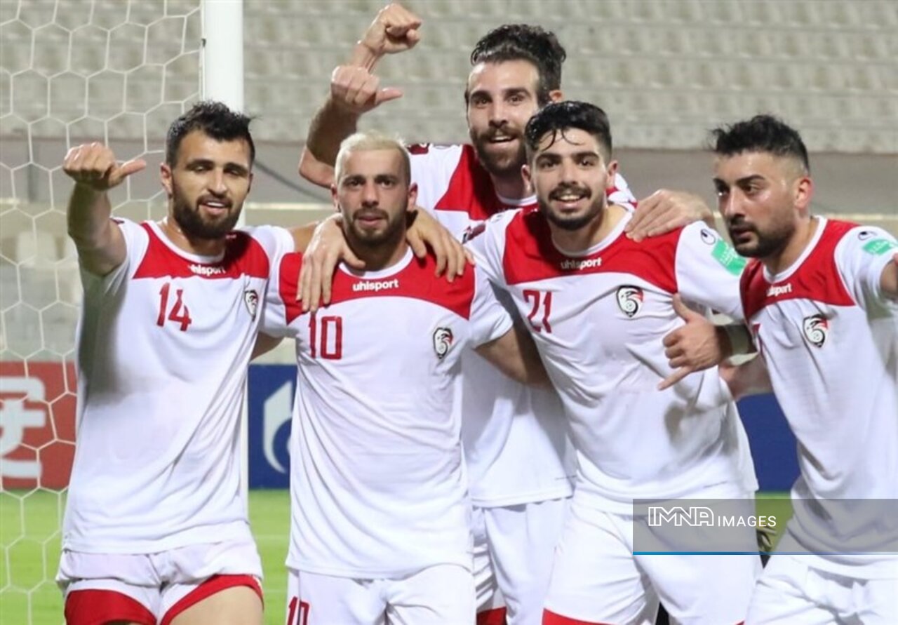 مدافع عنوان قهرمانی و کانگروها سردمداران گروههای اول و دوم