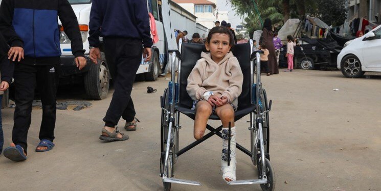 هر روز ۱۰ کودک در غزه پاهای خود را از دست می‌دهد