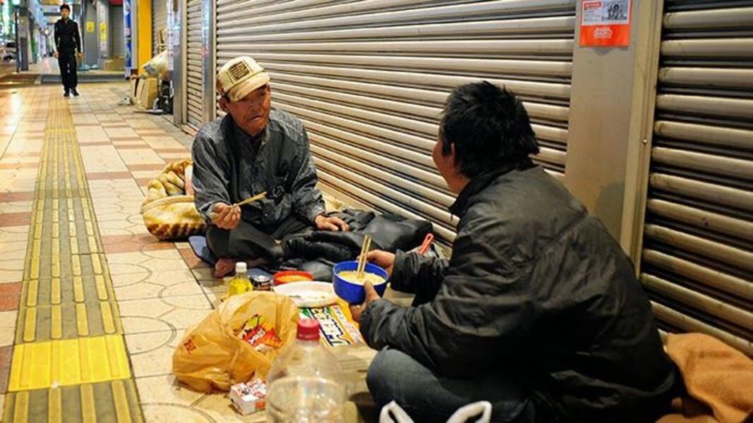 اقدامات شهرها برای حل بحران بی‌خانمانی