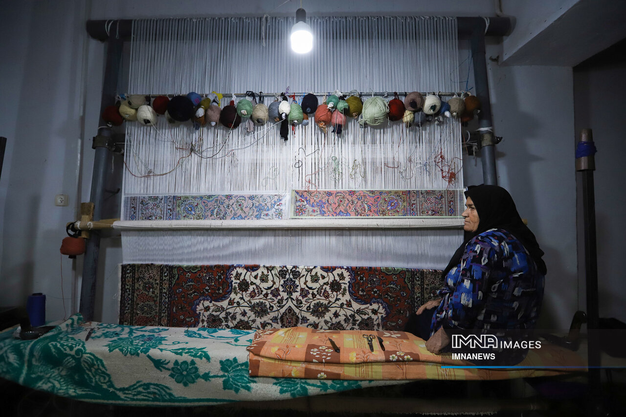 اینجا رج به رج عشق بافته میشود؛ آن را دریابید!