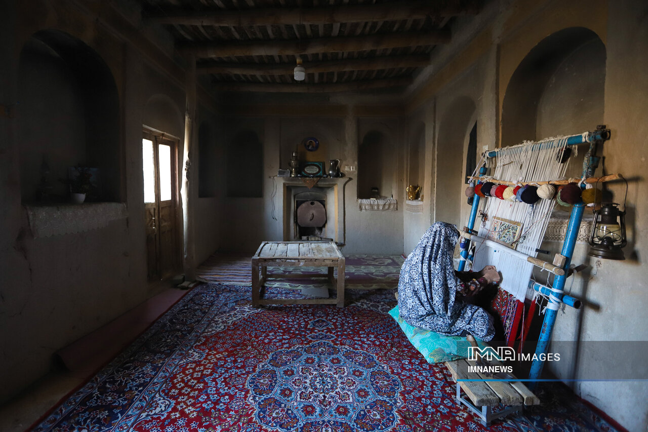 جیریا، روستای فرش دستباف