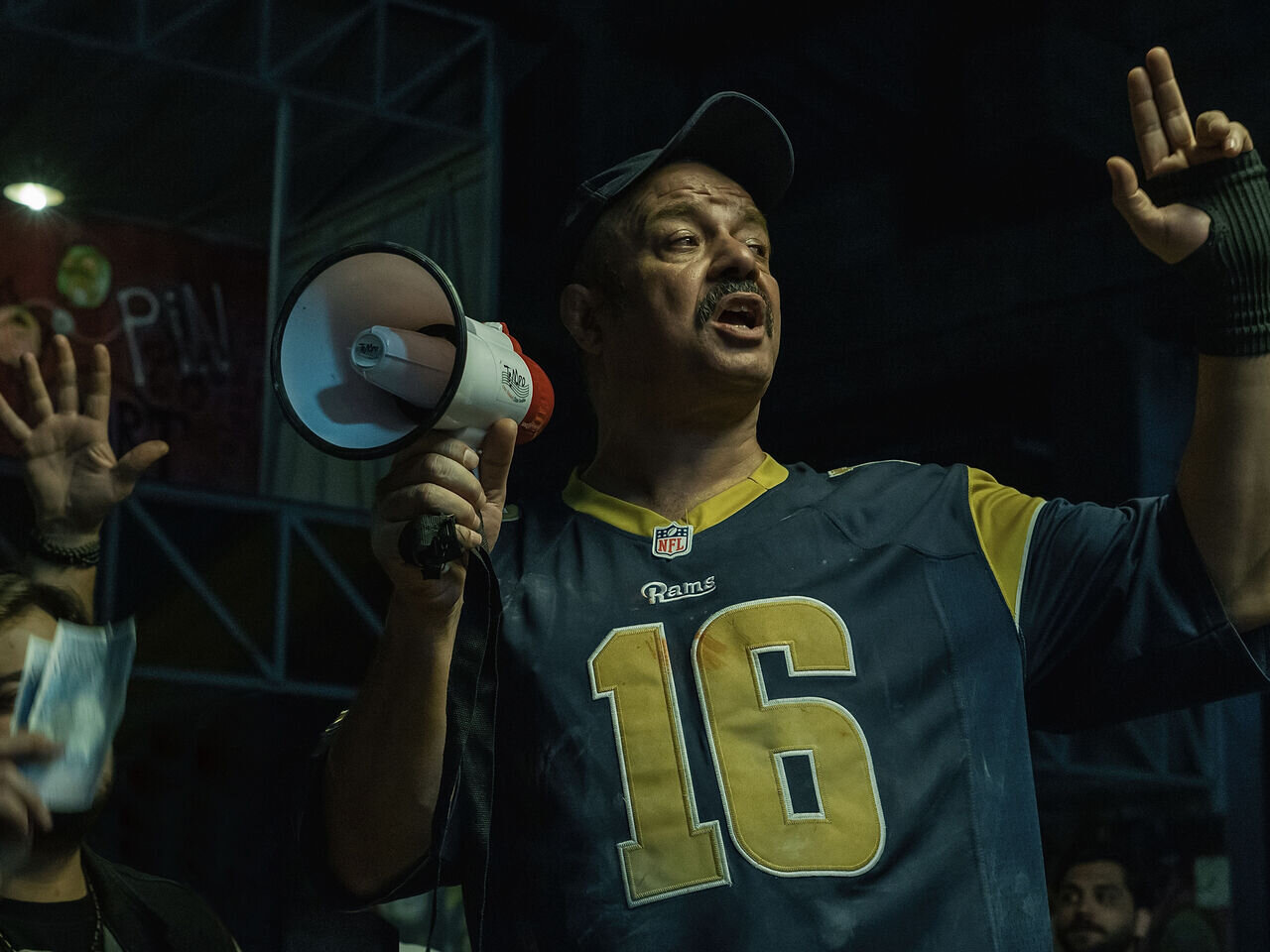 بازیگران «تمساح خونی» معرفی شدند / اولین تصویر از فیلم جواد عزتی