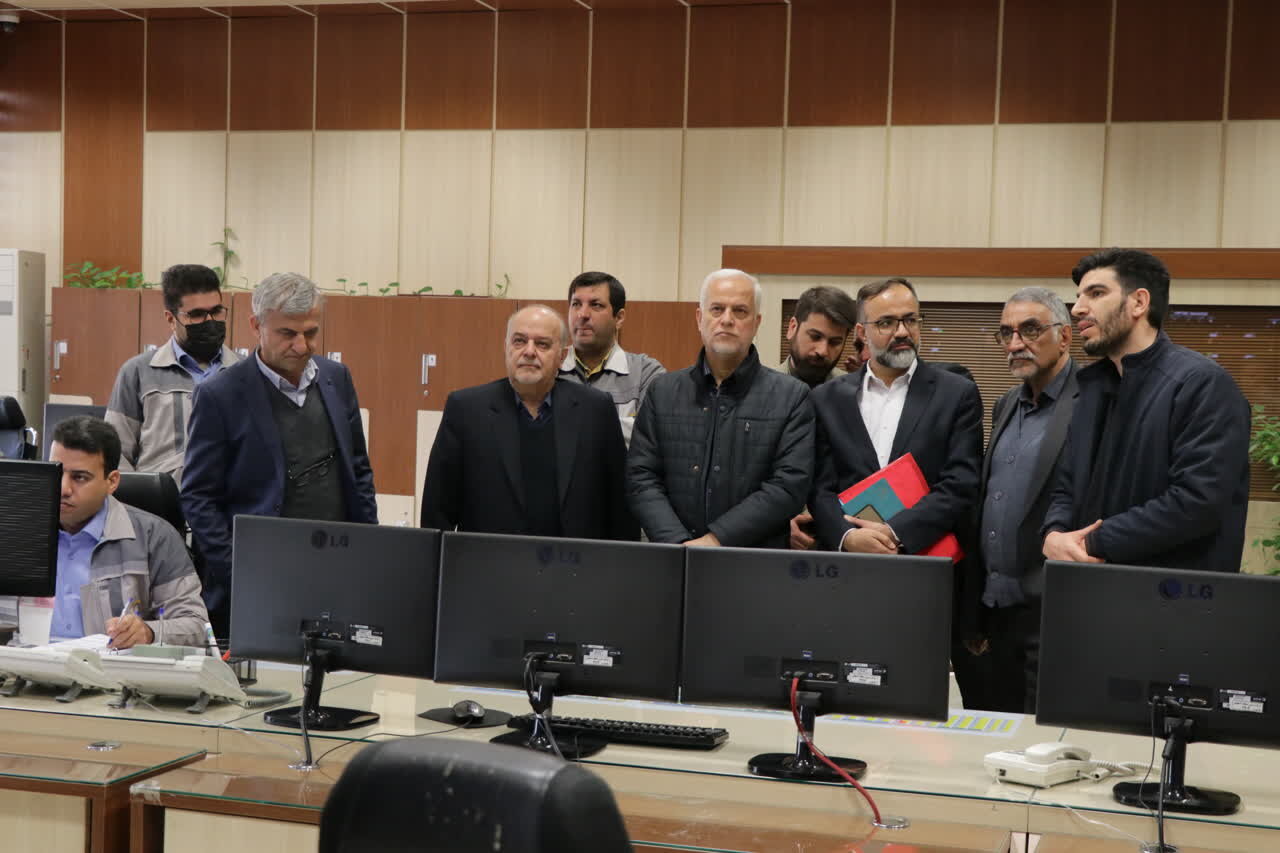 لزوم توجه بیشتر مسئولان استانی و کشوری به متروی اصفهان/ کاهش سرفاصله زمانی در اولویت است