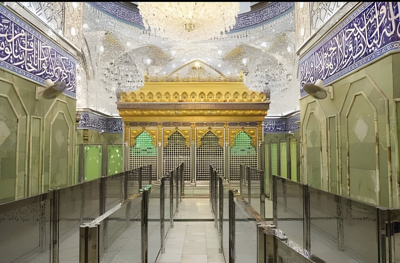 تشرف به ضریح حضرت عباس(ع) هم صفی شد + عکس