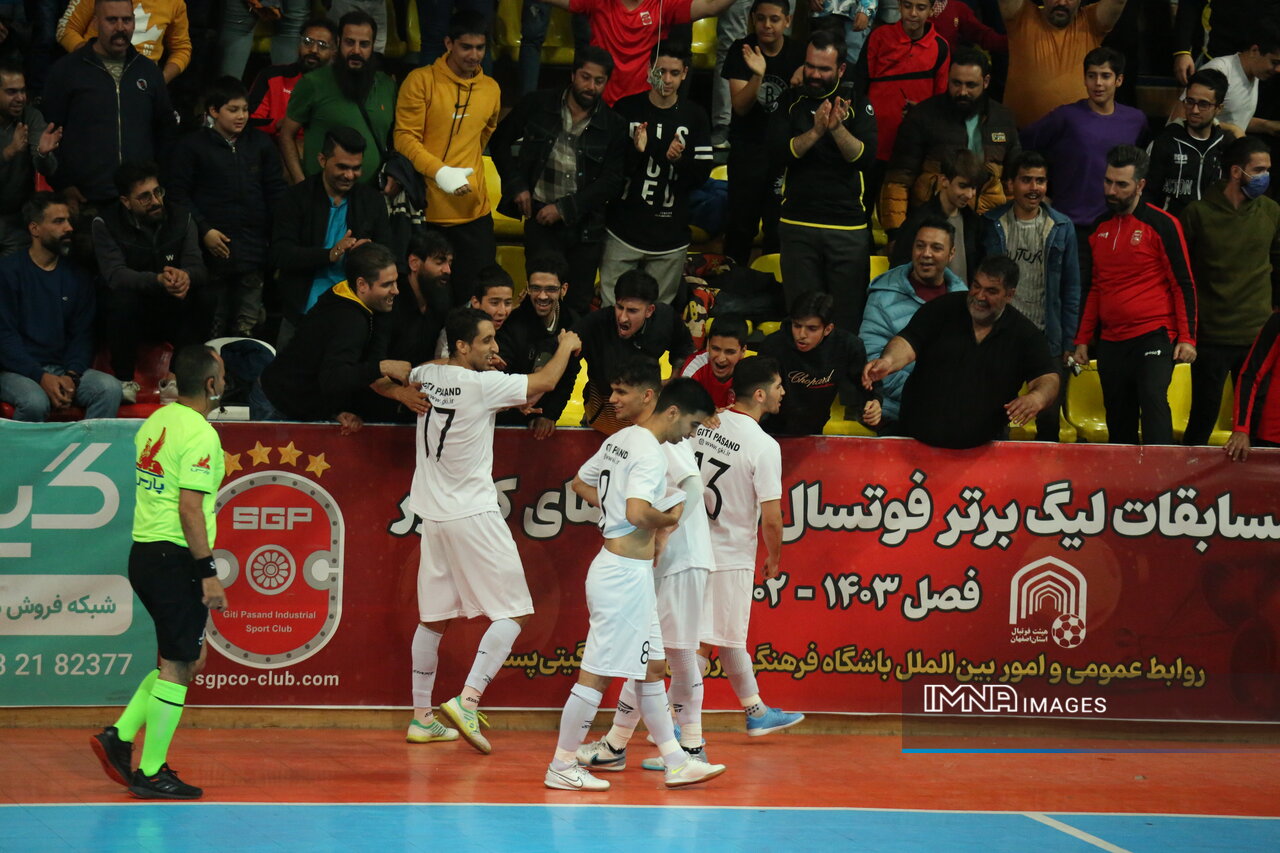 تغییر نسل موجب تحول میشود