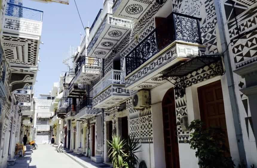 پیرجی؛ دهکده سیاهوسفید قرون وسطایی