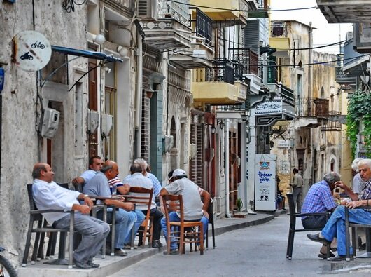 ترویج نقلمکان به روستاها و مشوقهای مالی دولتها