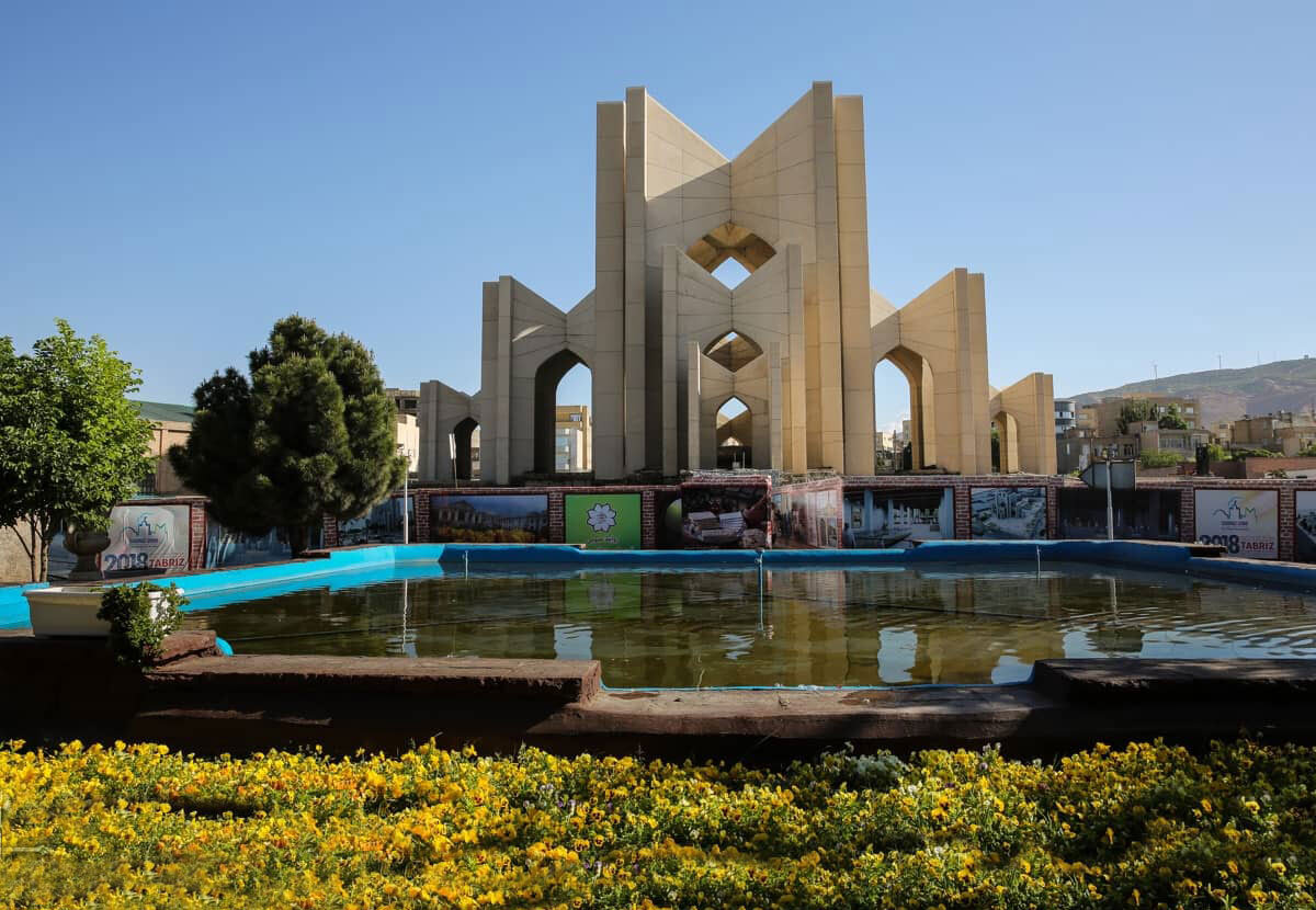 مقبرهالشعرا؛ گنج مغفول مانده در قلب تبریز