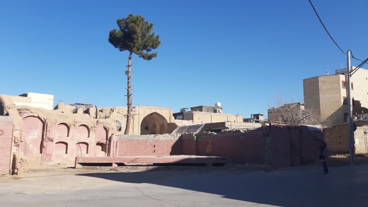 «مارچین»، دهکده مارها