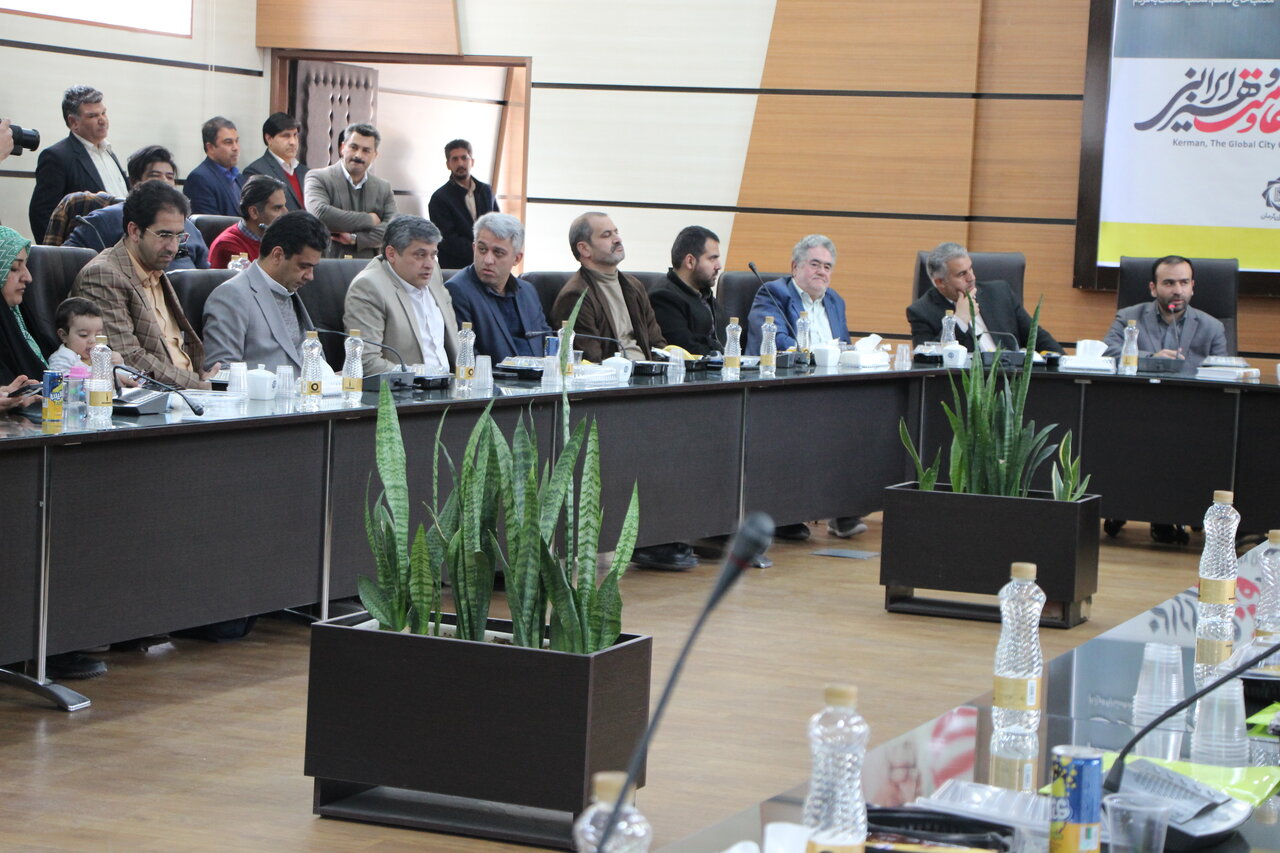 ششمین سالانه هنرهای شهری «نوبهار کرمان» برگزیدگان خود را شناخت