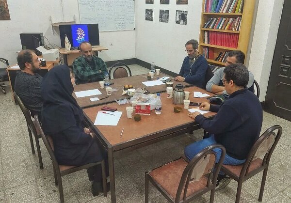 نشست ستاد برگزاری جشنواره تجسمی فجر کرمانشاه برگزار شد