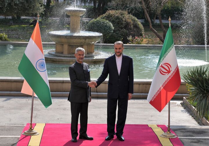 وزرای خارجه هند و ایران با یکدیگر دیدار کردند